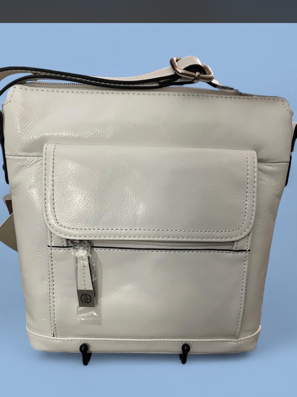 Giani Bernini White Leather Crossbody Bag with Front Flap